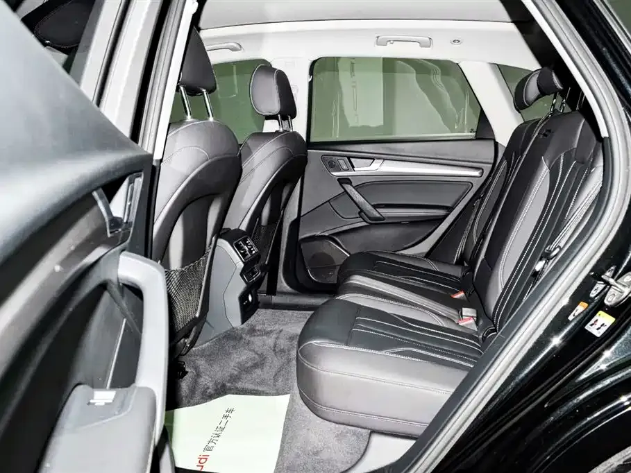 Audi Q5L 2022 из CN, фото 8