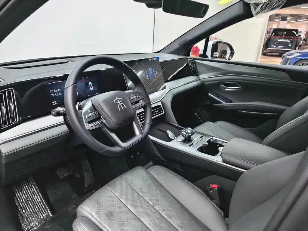 BYD L DM-i 2025 из CN, фото 10