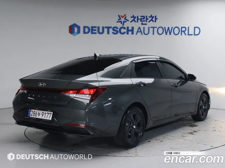 Hyundai AVANTE — фото 2