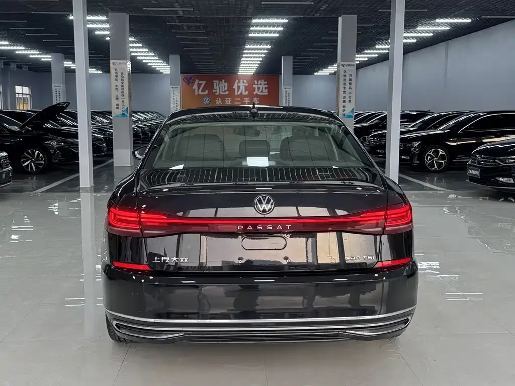 Volkswagen Passat 2024 из CN, фото 6