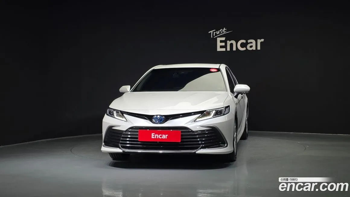 Toyota Camry 2023 из KR, фото 3