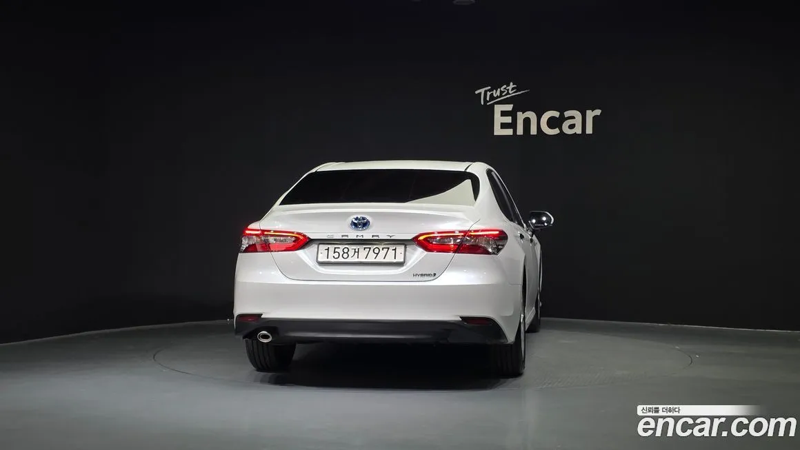 Toyota Camry 2023 из KR, фото 4
