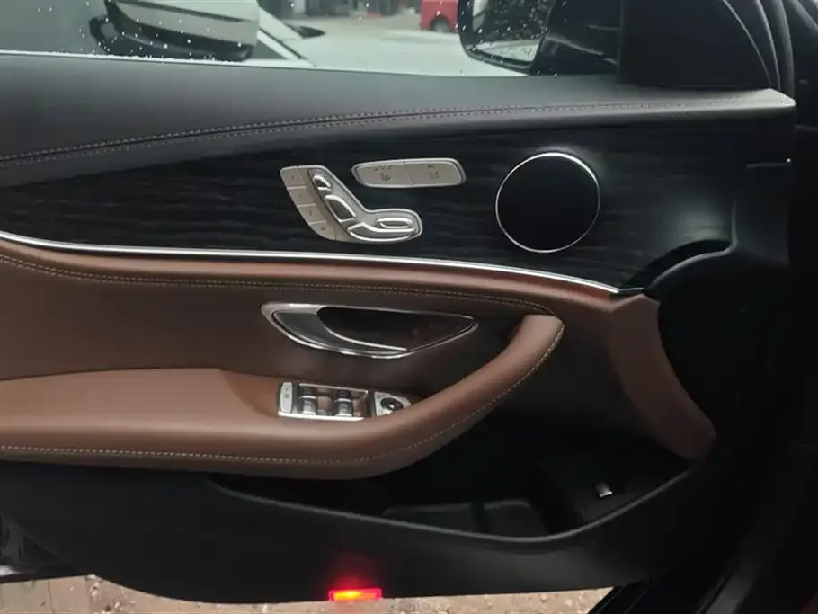 Mercedes-Benz E-Class 2023 из CN, фото 7