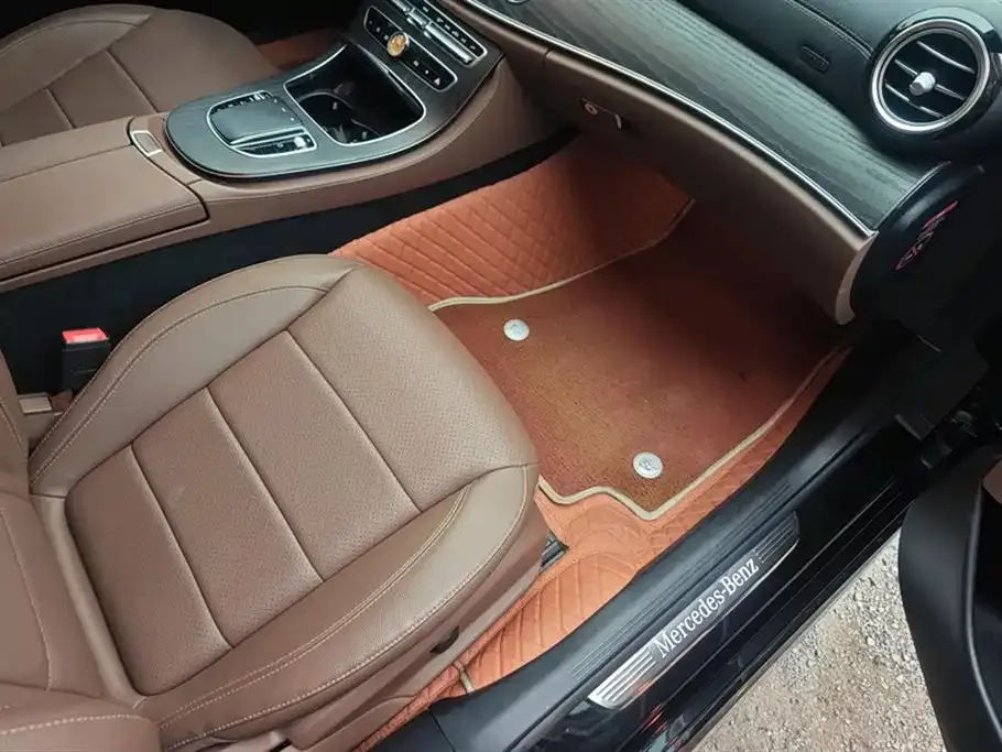Mercedes-Benz E-Class 2023 из CN, фото 8