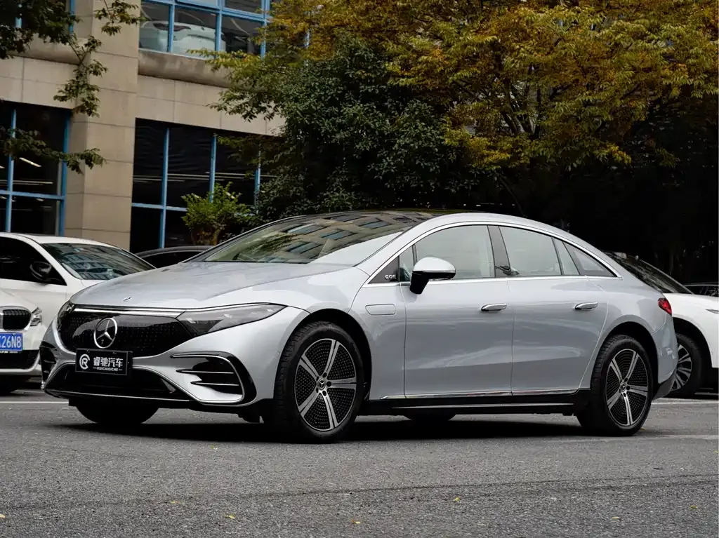 Mercedes-Benz EQS 2024 из CN, фото 2