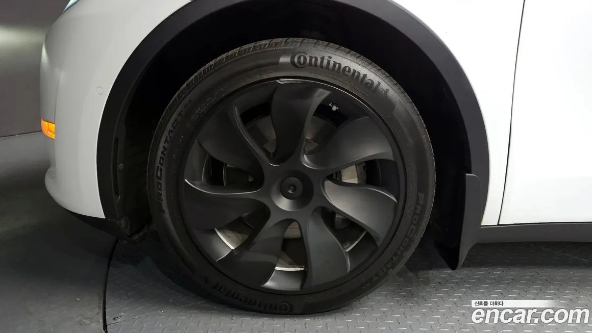 Tesla Model Y 2022 из KR, фото 5