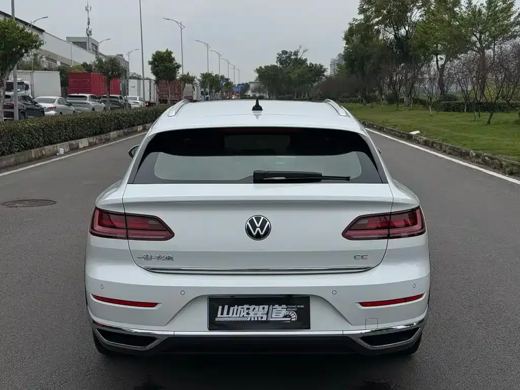 Volkswagen CC 2023 из CN, фото 6