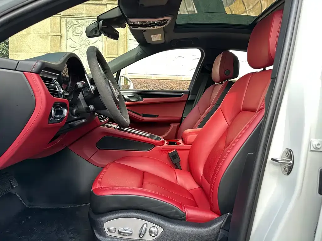 Porsche Macan 2022 из CN, фото 5
