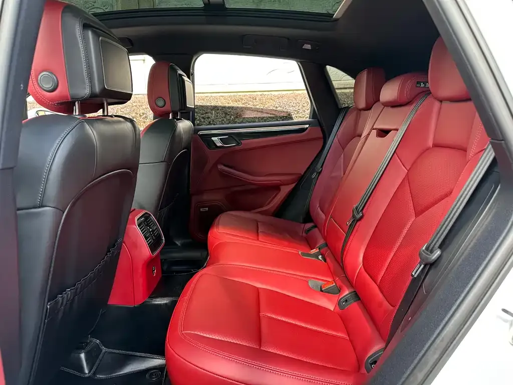 Porsche Macan 2022 из CN, фото 6