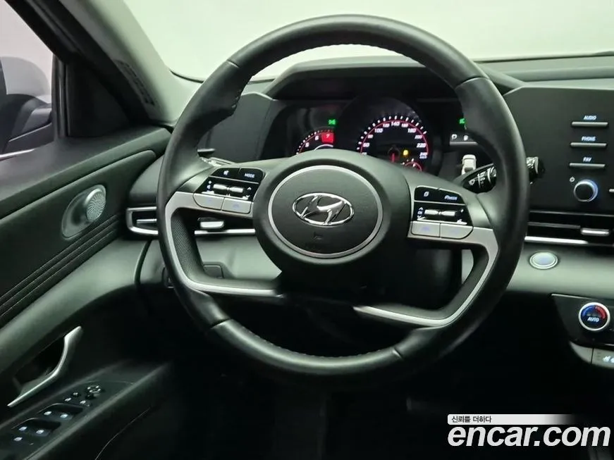 Hyundai AVANTE — фото 9