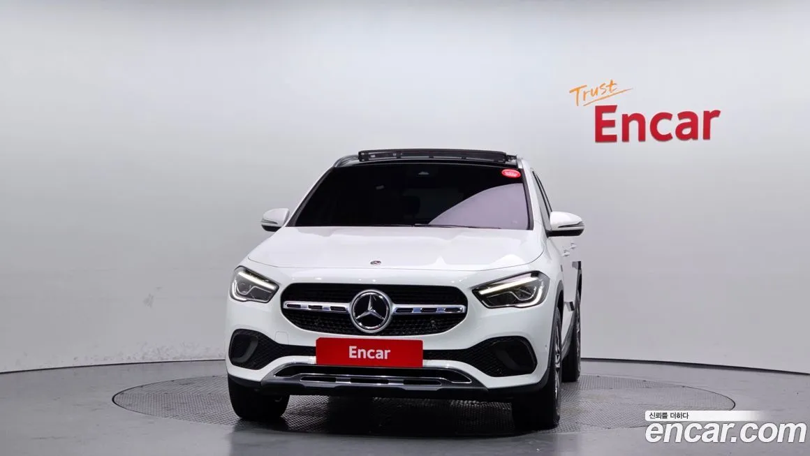 Mercedes-Benz GLA-Class — фото 3