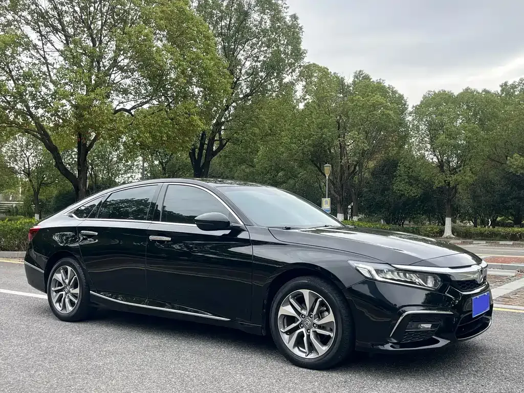 Honda Inspire 2021 из CN, фото 3