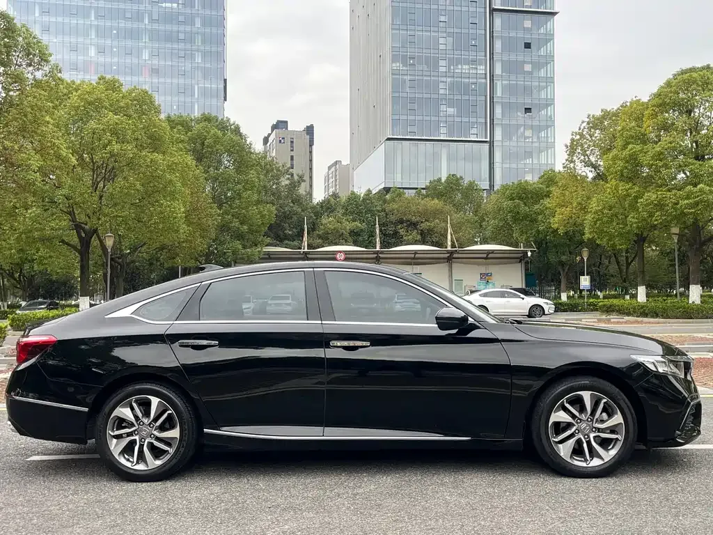 Honda Inspire 2021 из CN, фото 7