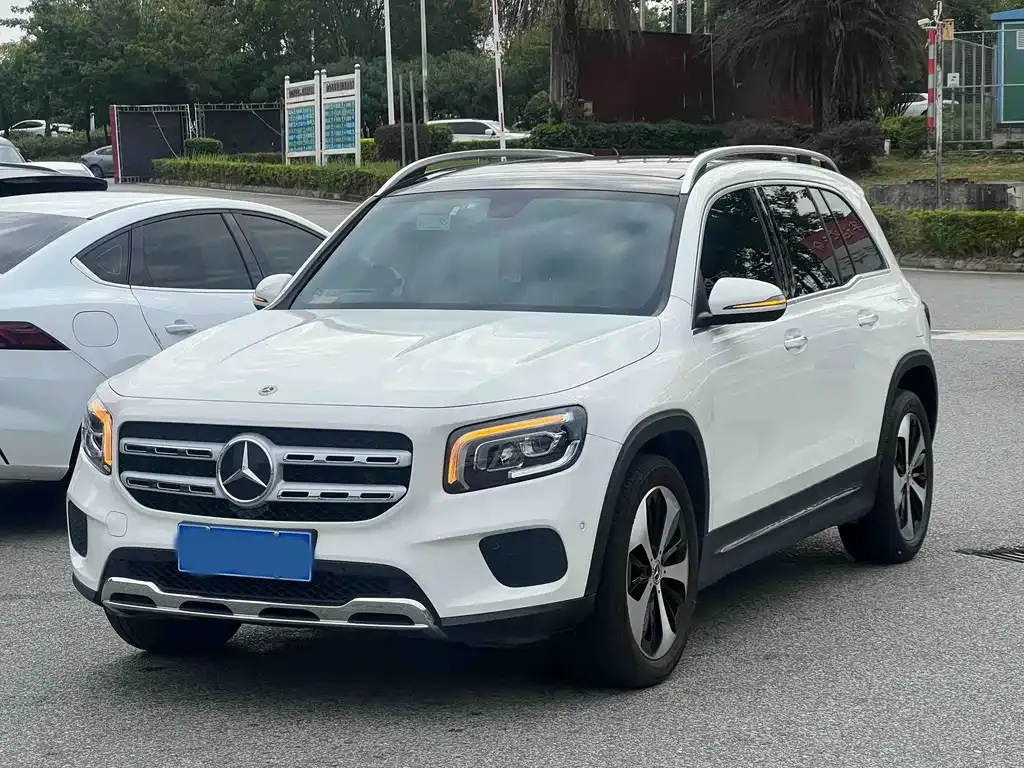 Mercedes-Benz GLB 2023 из CN, фото 1