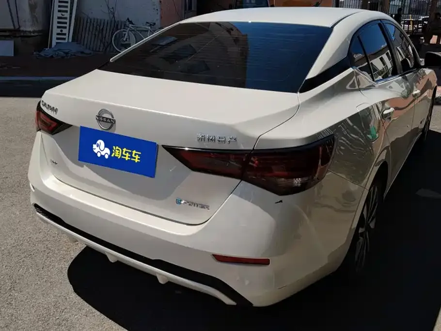 Nissan Sylphy 2022 из CN, фото 3