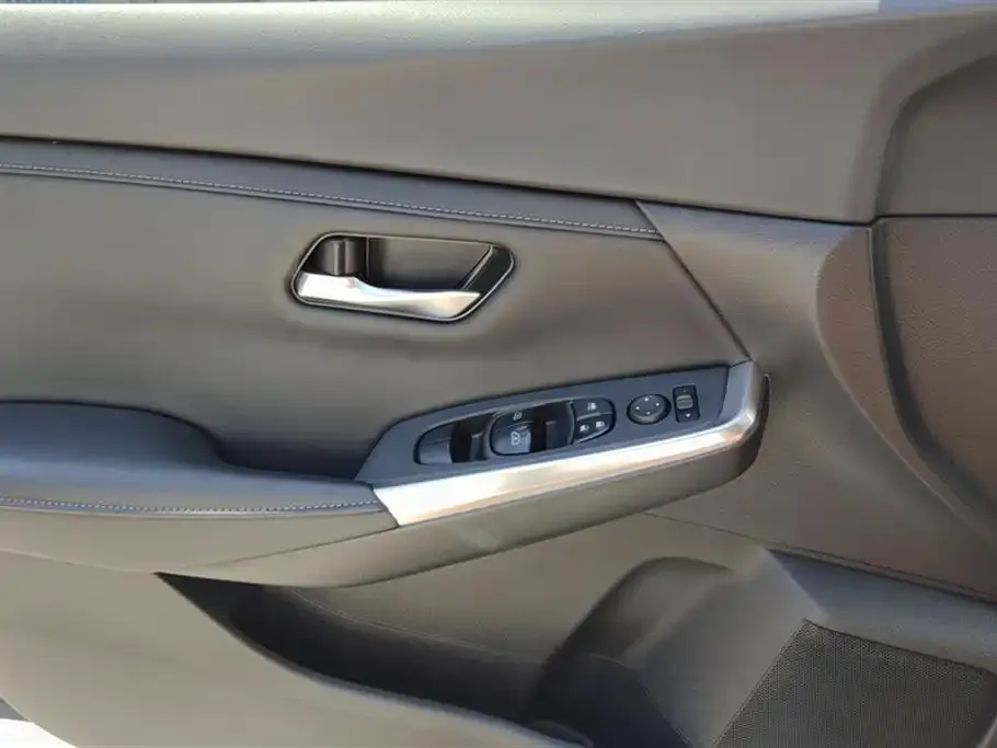 Nissan Sylphy 2022 из CN, фото 7