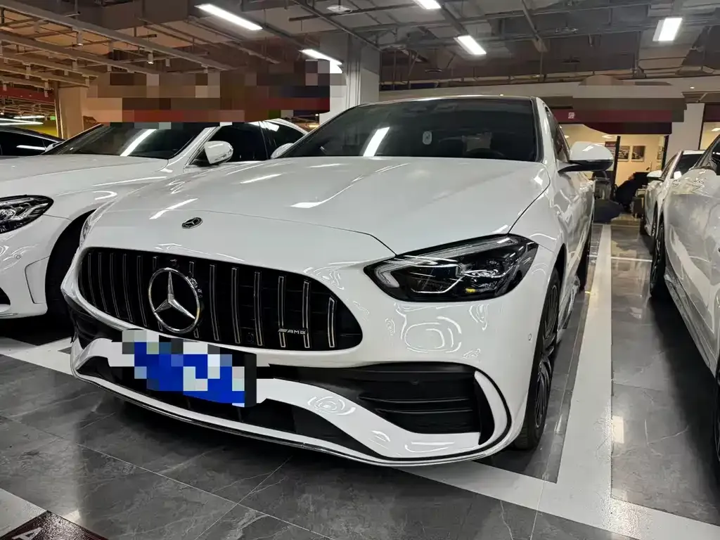 Mercedes-Benz C-Class — фото 1