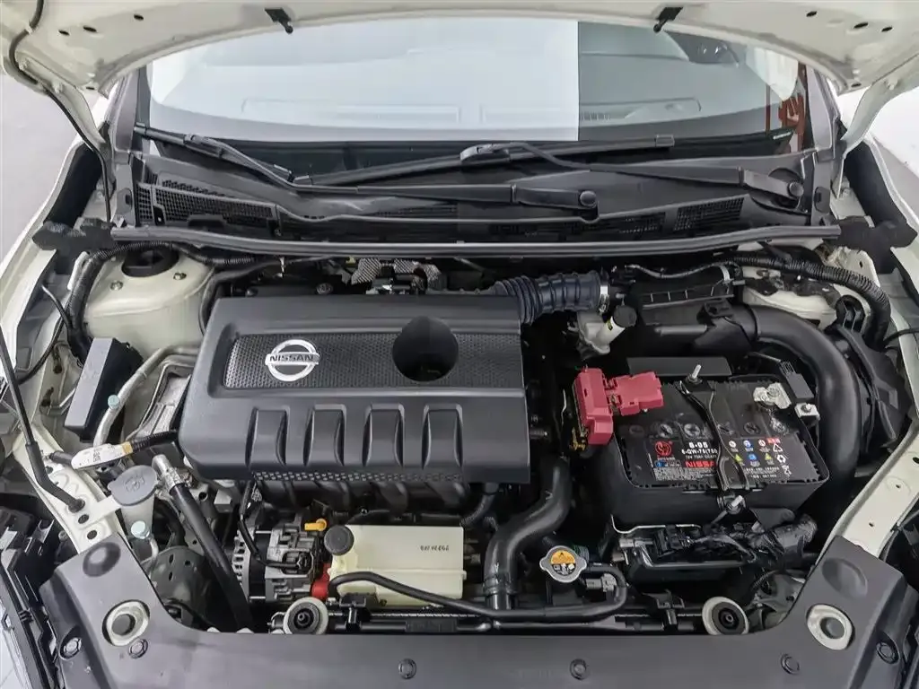 Nissan Tiida 2023 из CN, фото 6