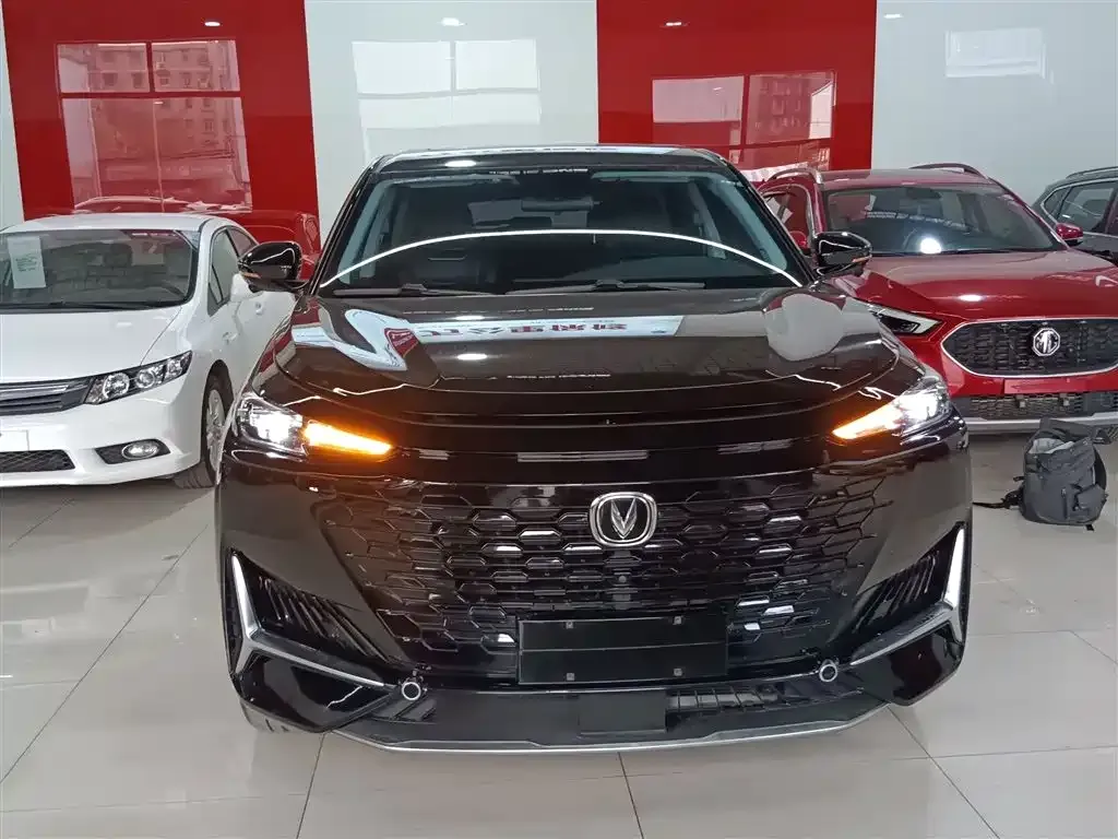 Changan UNI-K 2022 из CN, фото 3