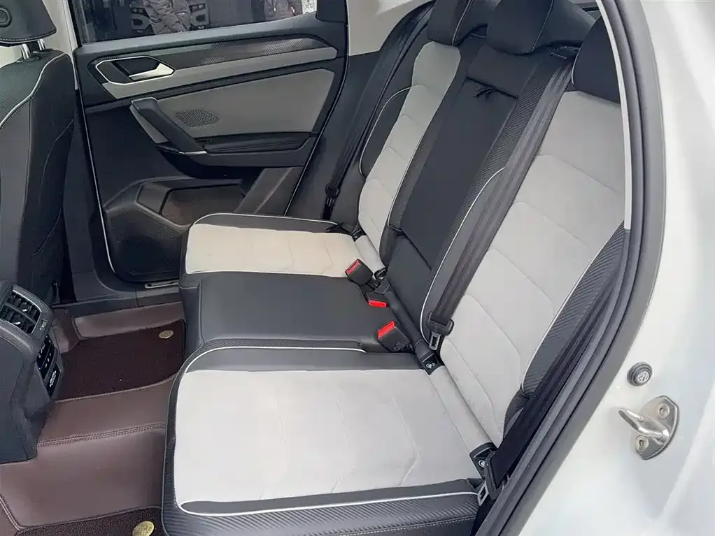 Volkswagen X 2023 из CN, фото 8