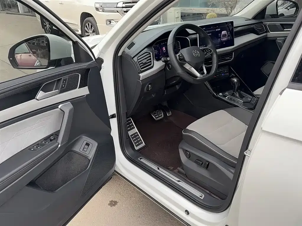 Volkswagen X 2023 из CN, фото 9