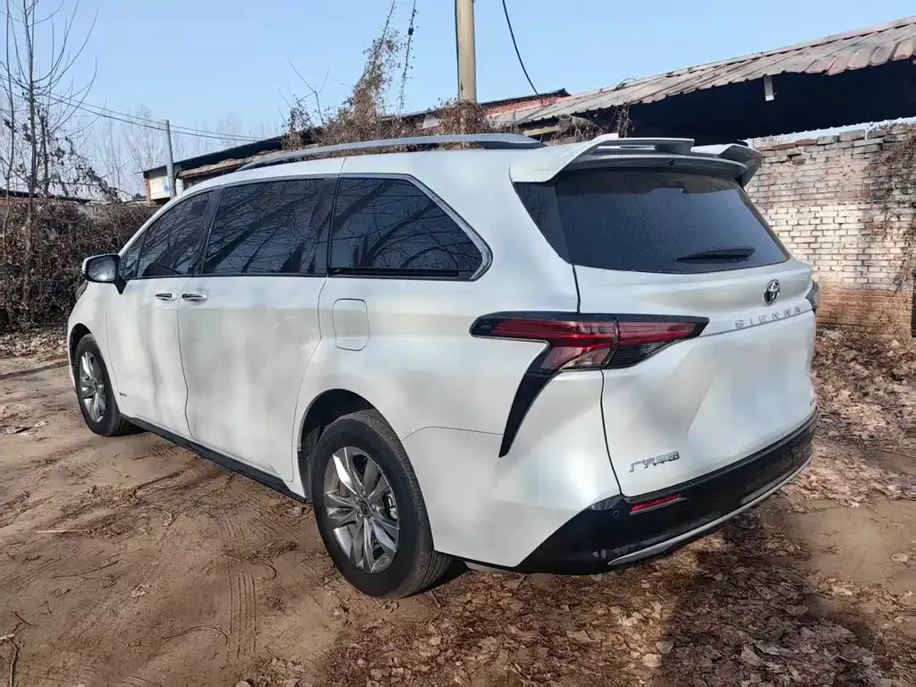 Toyota Sienna 2025 из CN, фото 7