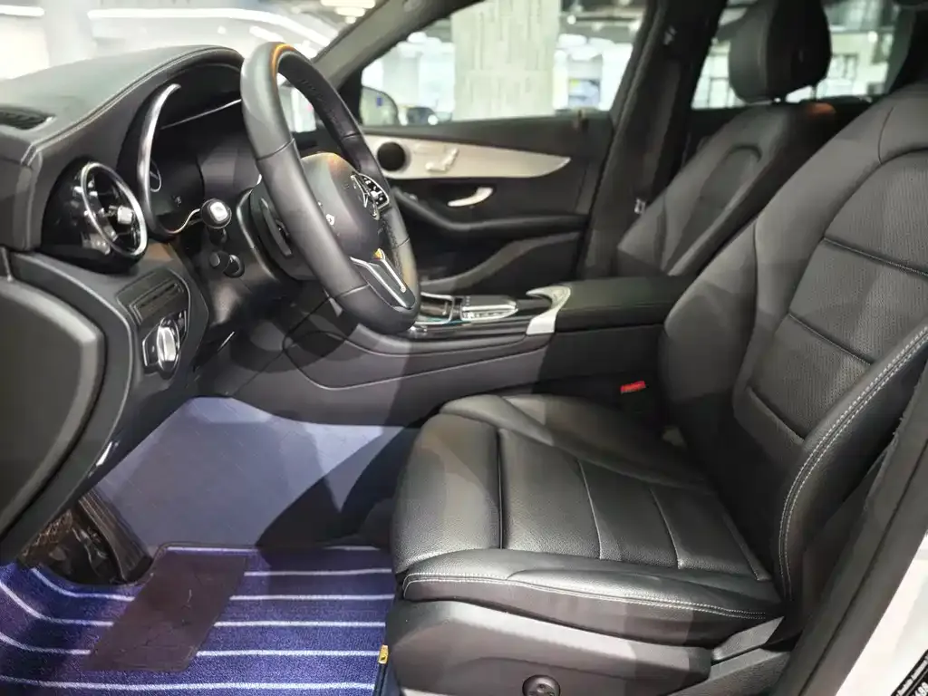 Mercedes-Benz GLC Coupe 2022 из CN, фото 4