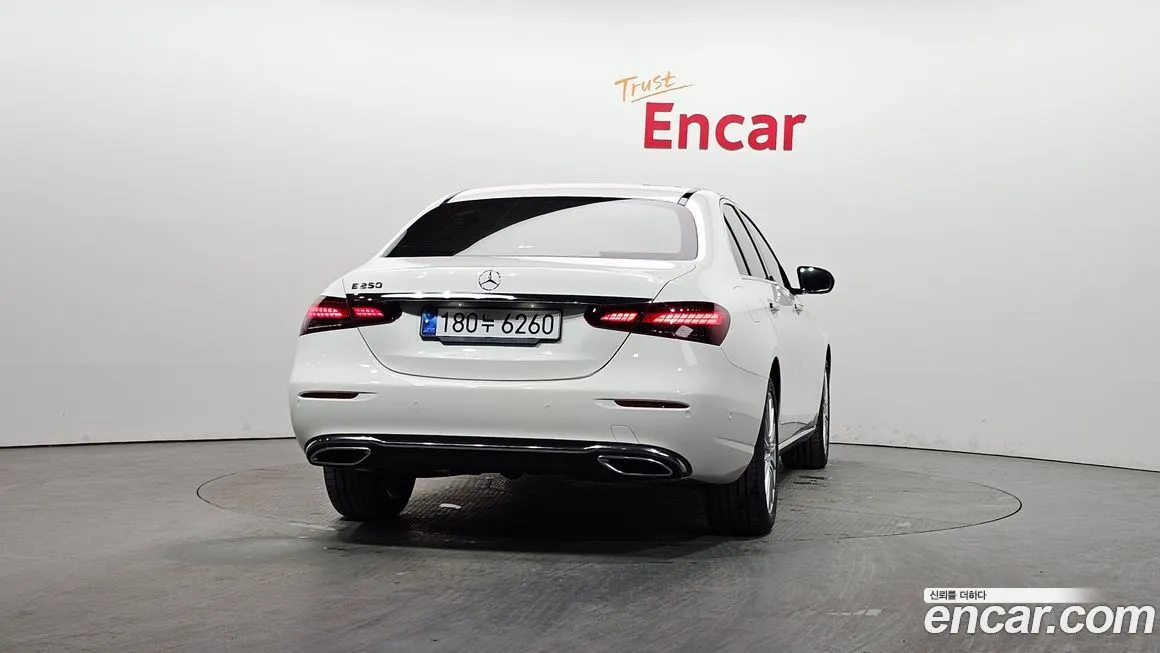 Mercedes-Benz E-Class 2022 из KR, фото 4