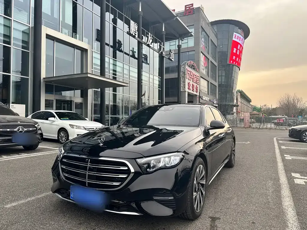 Mercedes-Benz E-Class 2024 из CN, фото 1