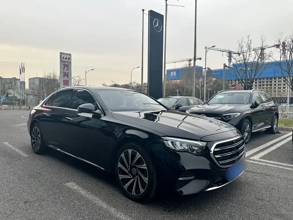Mercedes-Benz E-Class 2024 из CN, фото 3