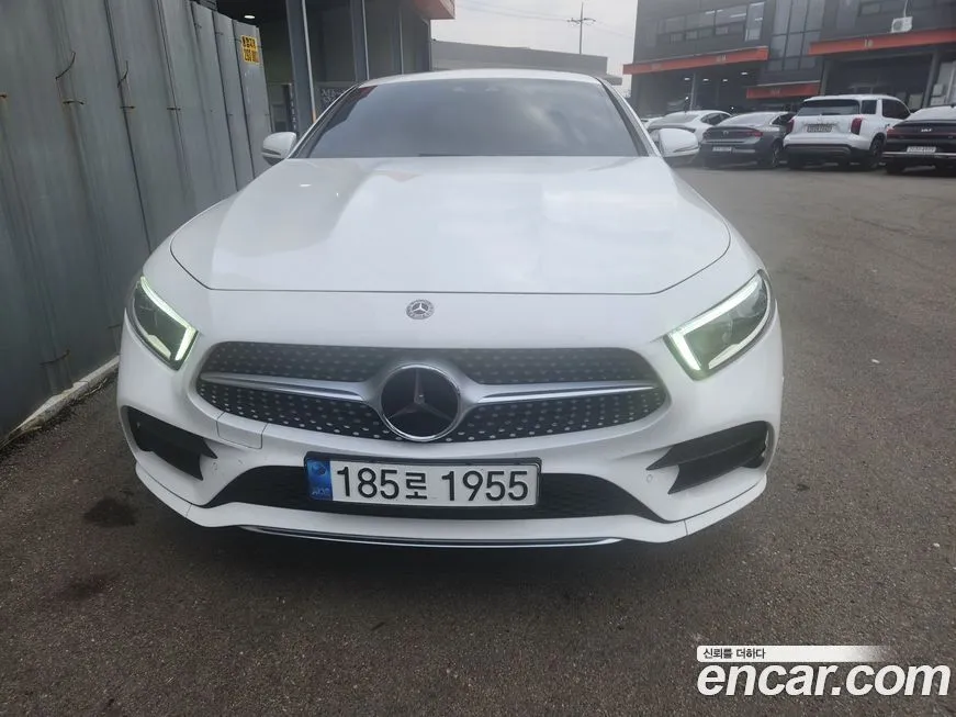 Mercedes-Benz CLS-Class — фото 1