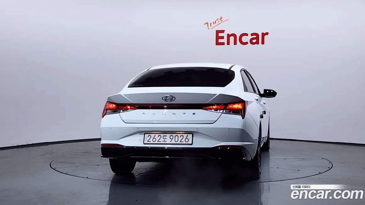 Hyundai AVANTE 2023 из KR, фото 4