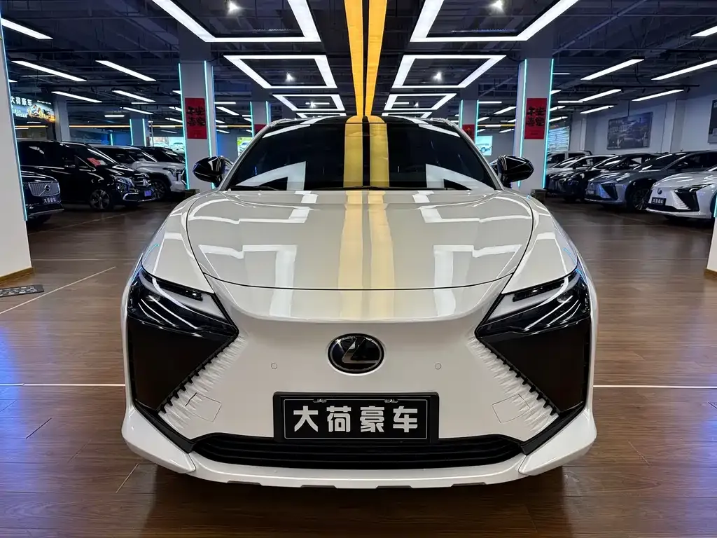 Lexus RZ 2023 из CN, фото 2