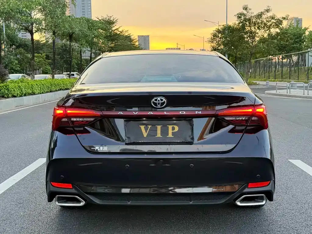 Toyota Avalon 2021 из CN, фото 9