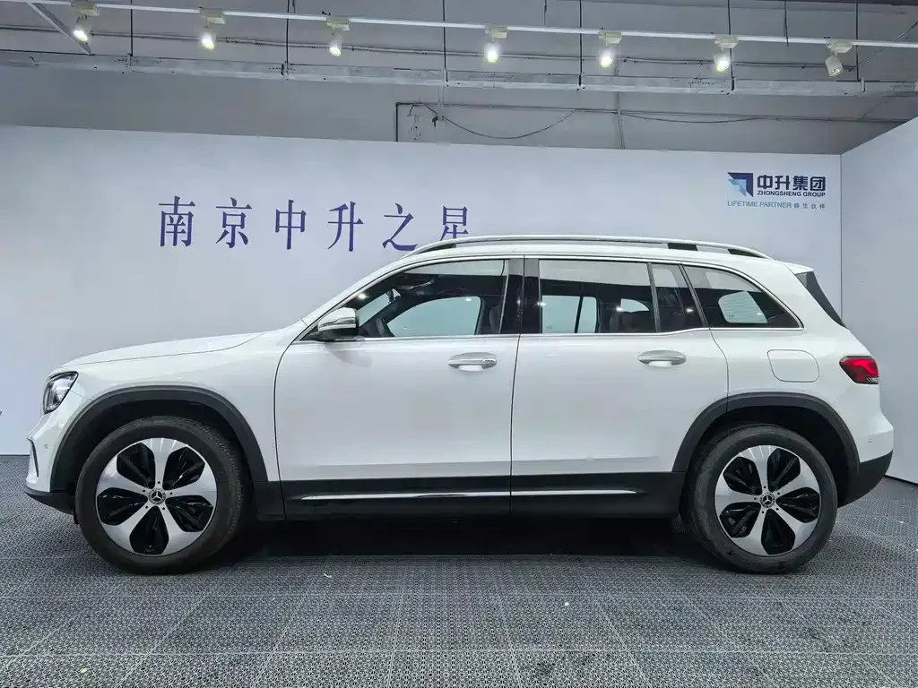 Mercedes-Benz GLB 2023 из CN, фото 7