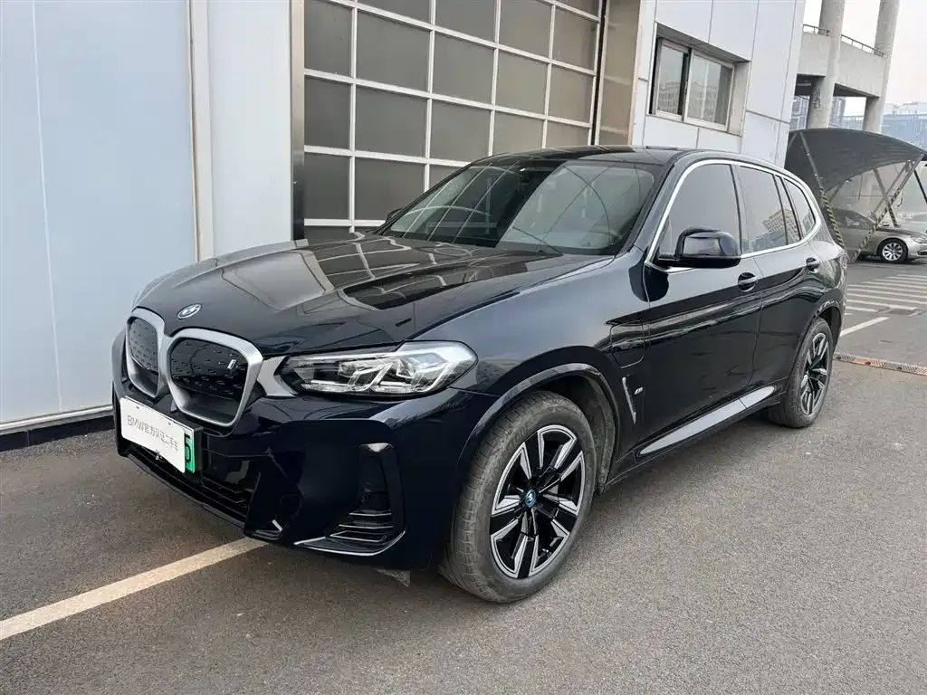 BMW iX3 2024 из CN, фото 1