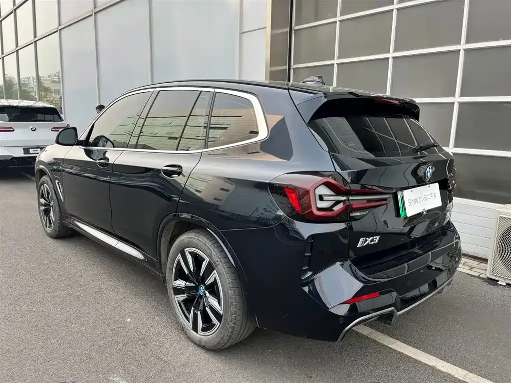 BMW iX3 2024 из CN, фото 3