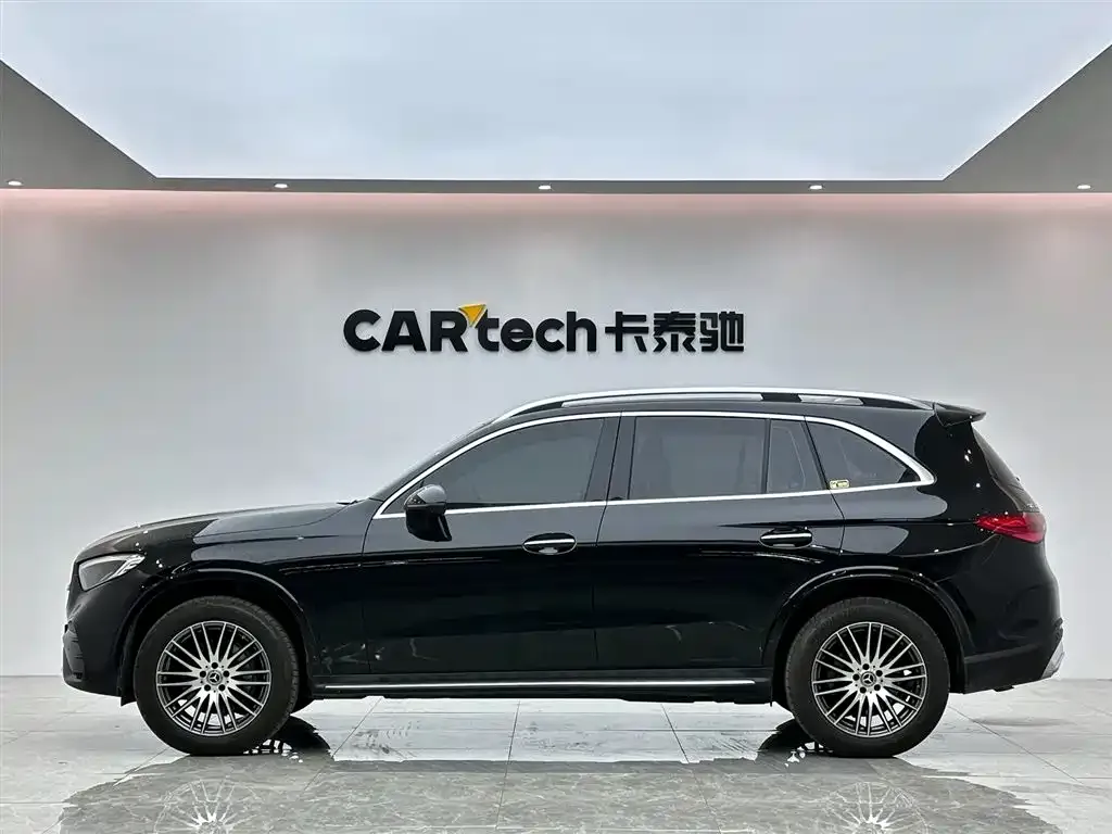 Mercedes-Benz GLC 2024 из CN, фото 2