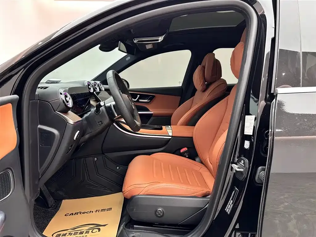 Mercedes-Benz GLC 2024 из CN, фото 8