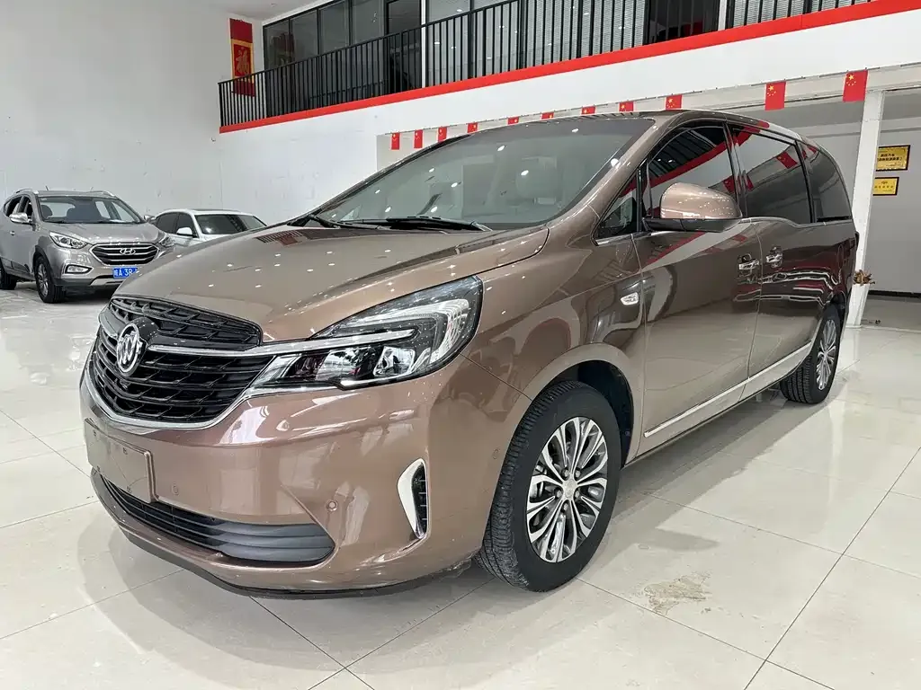 Buick GL8 2021 из CN, фото 1