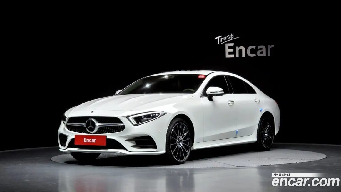 Mercedes-Benz CLS-Class — фото 1