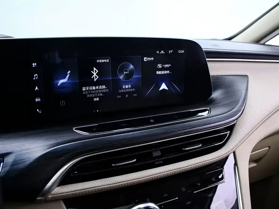 Buick GL8 2022 из CN, фото 8
