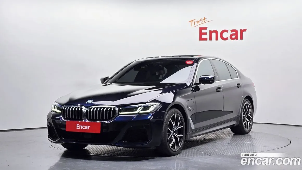 BMW 5-Series 2022 из KR, фото 1