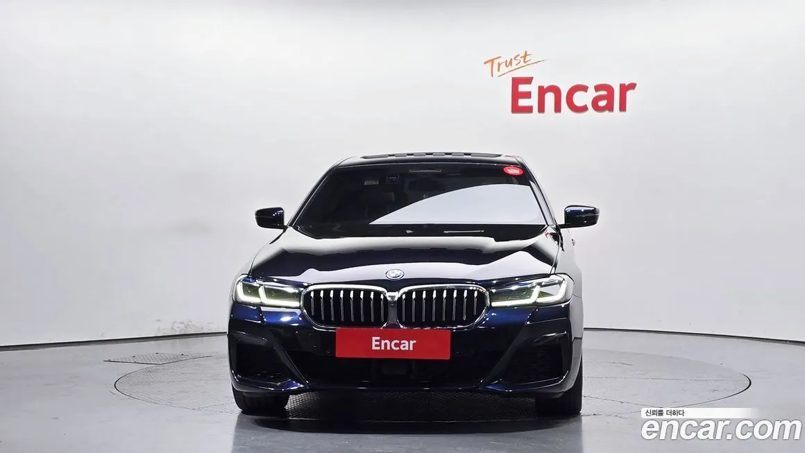 BMW 5-Series 2022 из KR, фото 3