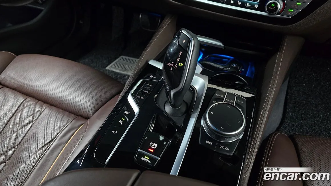 BMW 5-Series 2022 из KR, фото 9