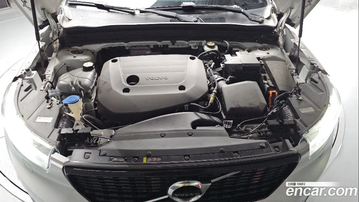 Volvo XC40 2021 из KR, фото 6
