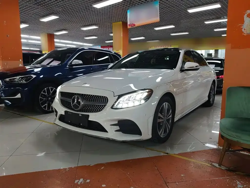 Mercedes-Benz C-Class 2022 из CN, фото 2