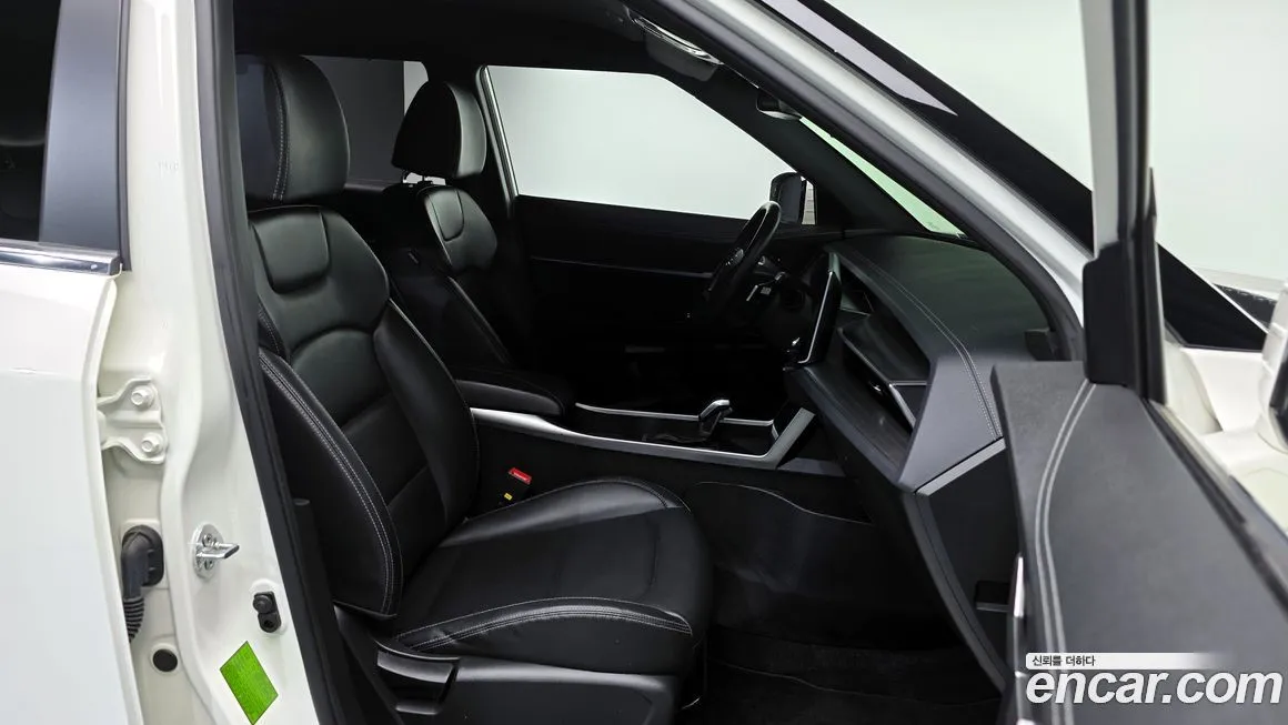 KG Mobility (Ssangyong) Torres — фото 10