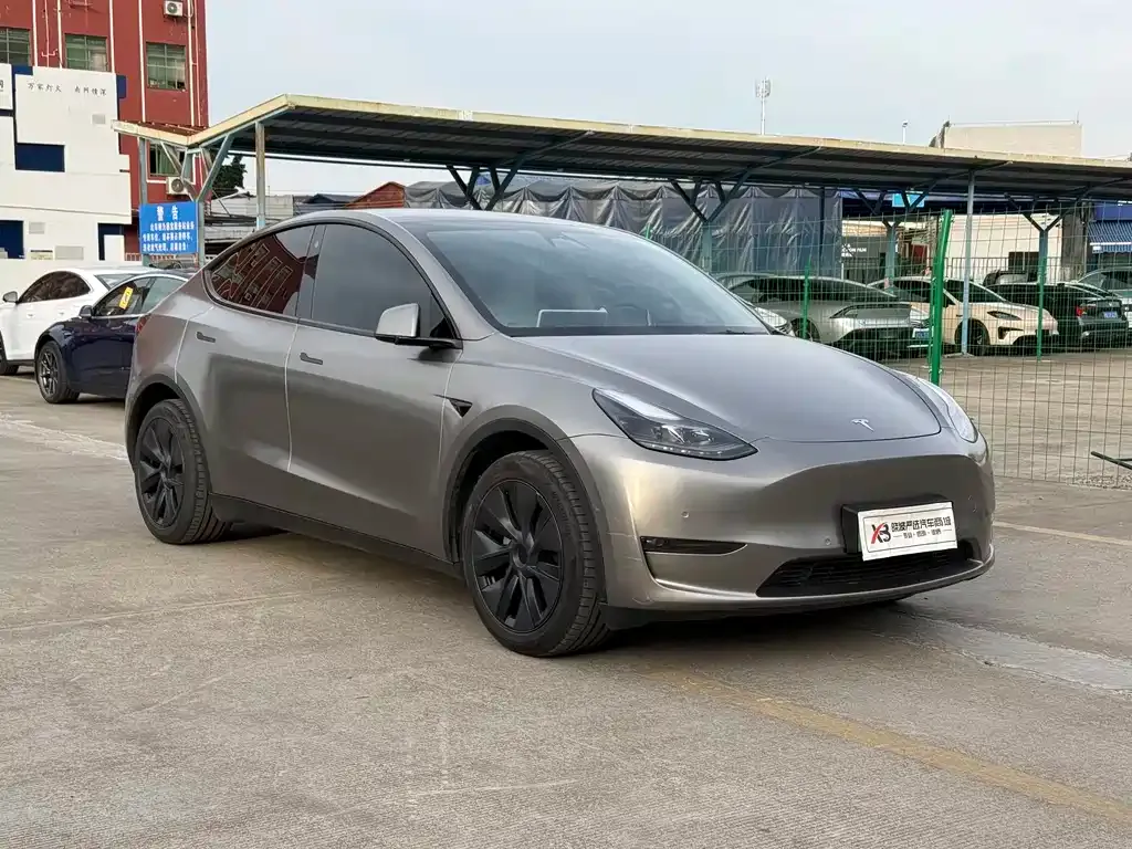 Tesla Model Y 2024 из CN, фото 3