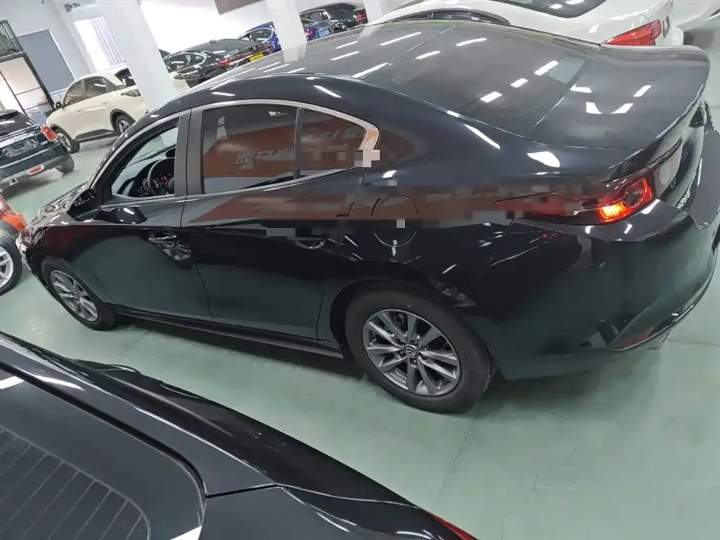 Mazda 3 Axela 2022 из CN, фото 5